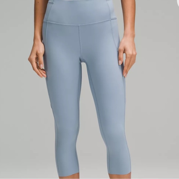 Lululemon Athletica Fast and Free High rise Crop Concrete Blue Size 6 - Picture 8 of 8
